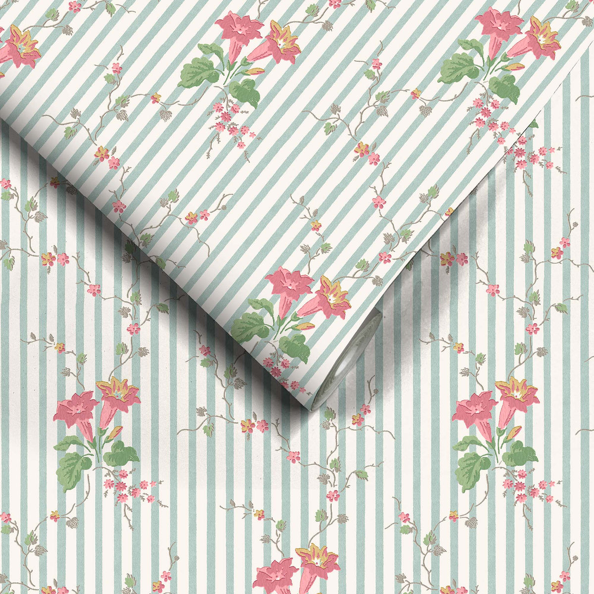 Lilibet Duckegg wallpaper by Woodchip & Magnolia