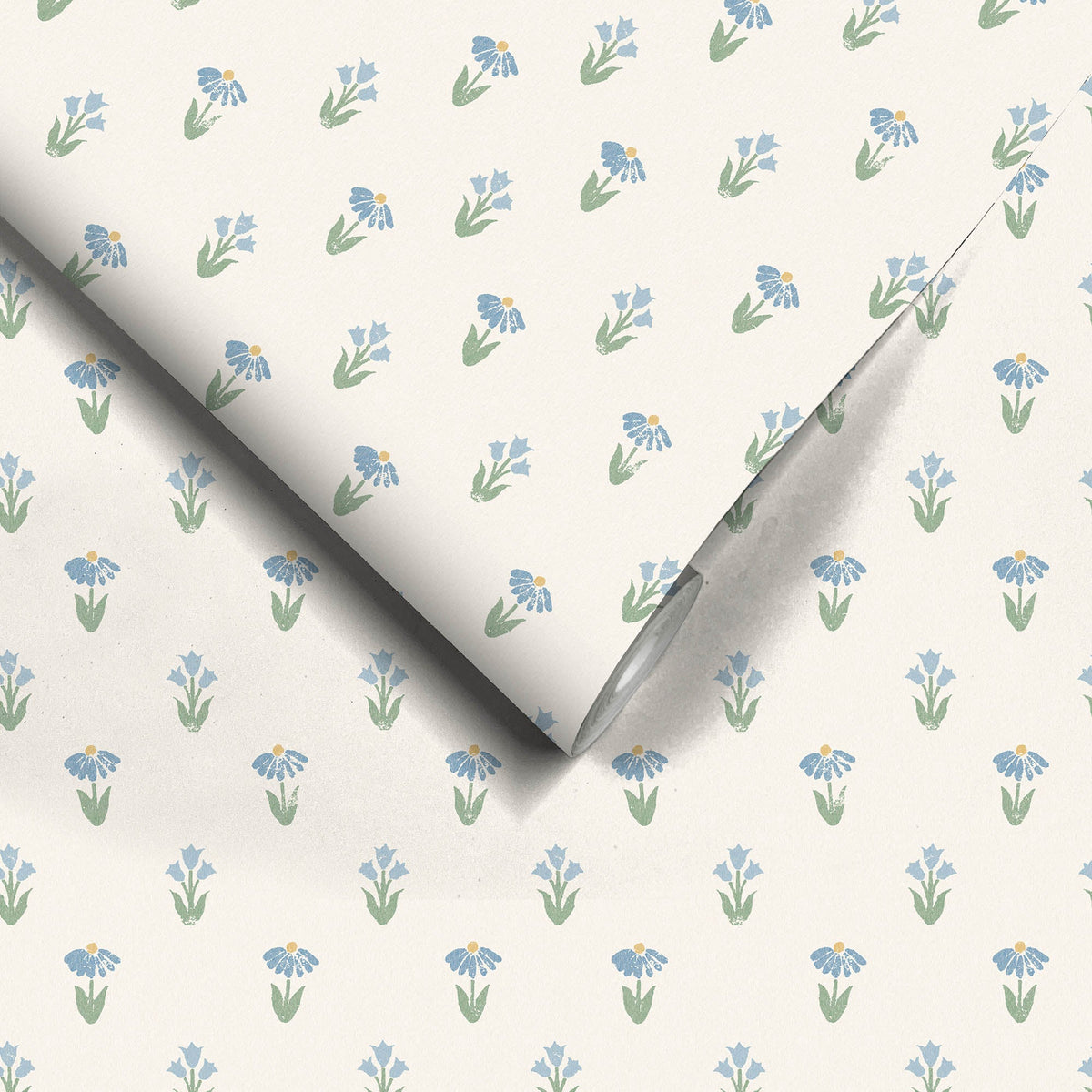 Lydia Cornflower Wallpaper