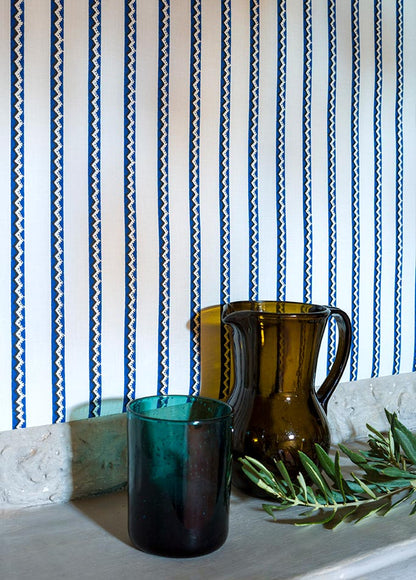 Alpilles Wallpaper by Pierre Frey shown in a room setting (view 1)