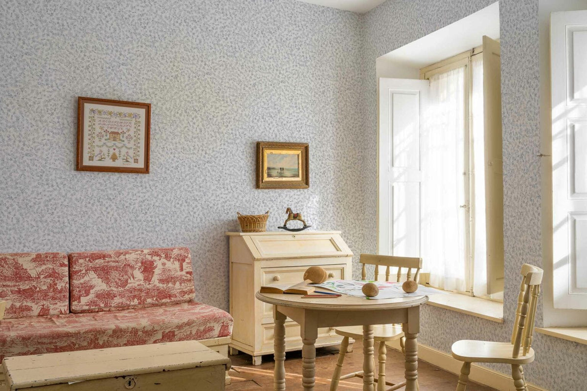 Ana wallpaper by Coordonné in Perla, shown in a styled room