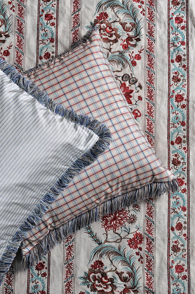 Augustine Fabric by Braquenié shown in a room setting (view 1)
