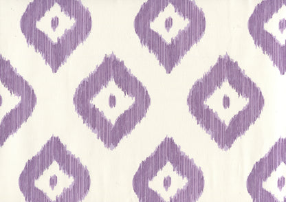 Bali Diamond Lilac on Almost White wallpaper by China Seas