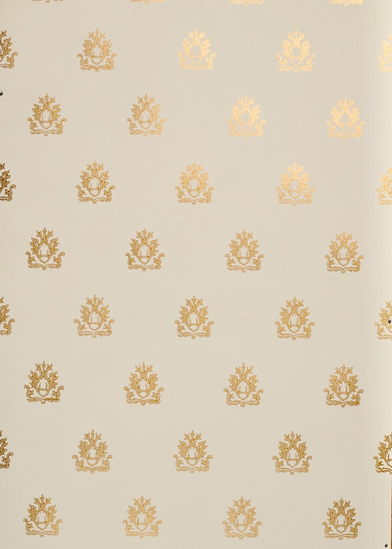 Bellini Striae Wallpaper by Watts 1874 in Highgate