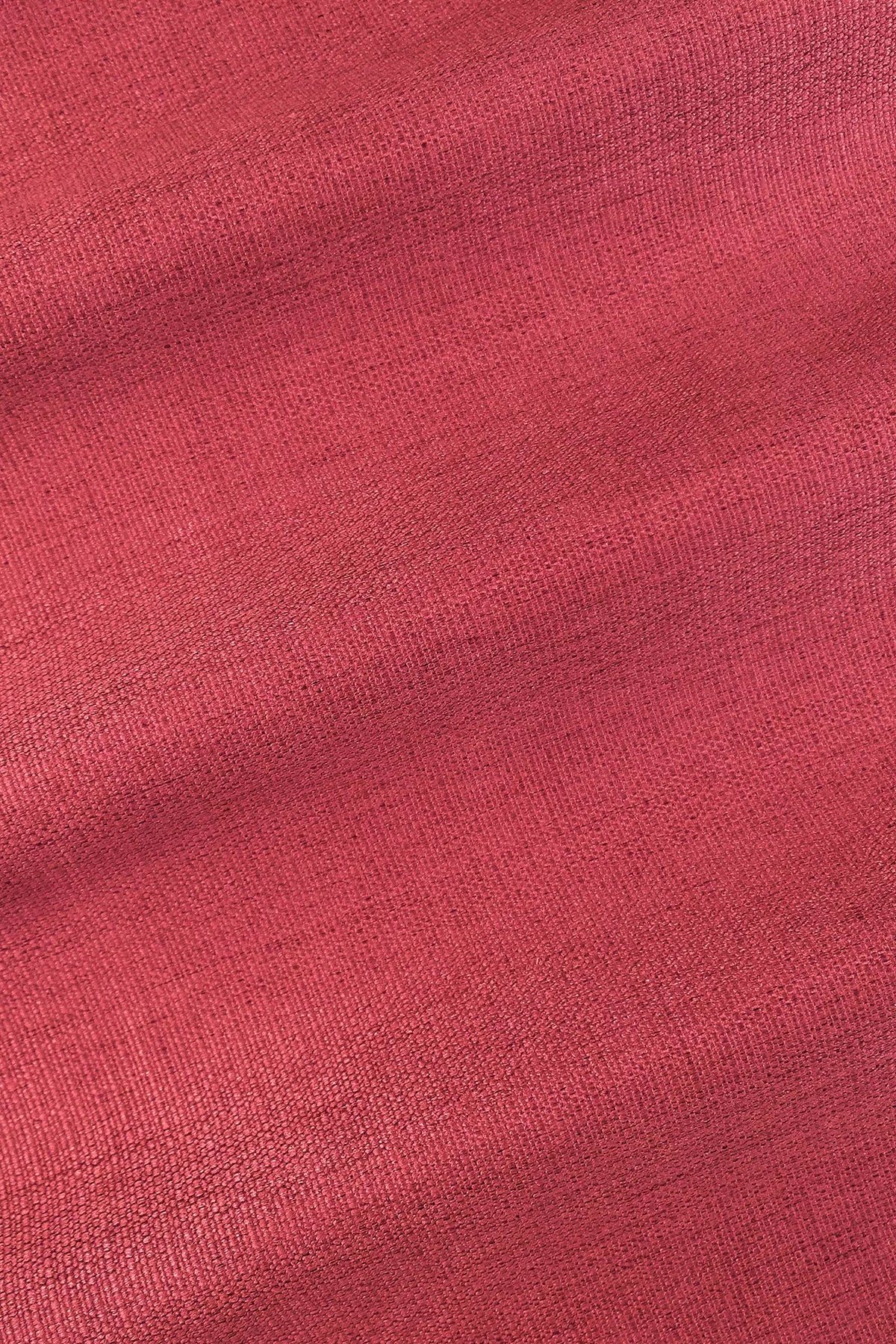 Brilly Fabric by James Malone in Rubï (305)
