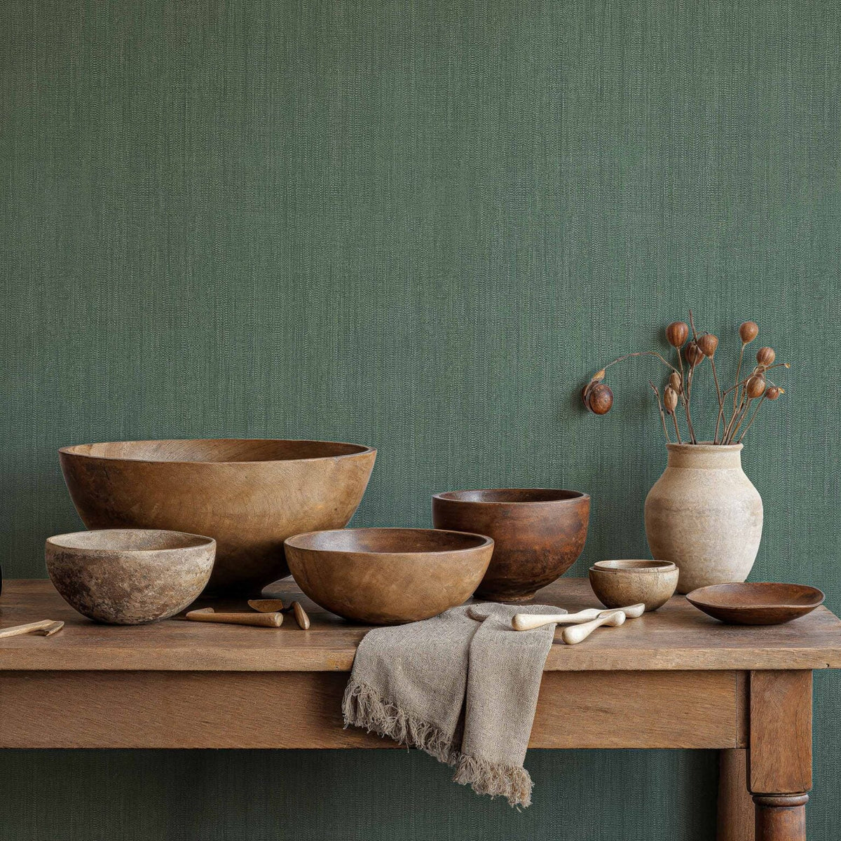 Cáñamo wallpaper by Coordonné in 11, shown in a styled room
