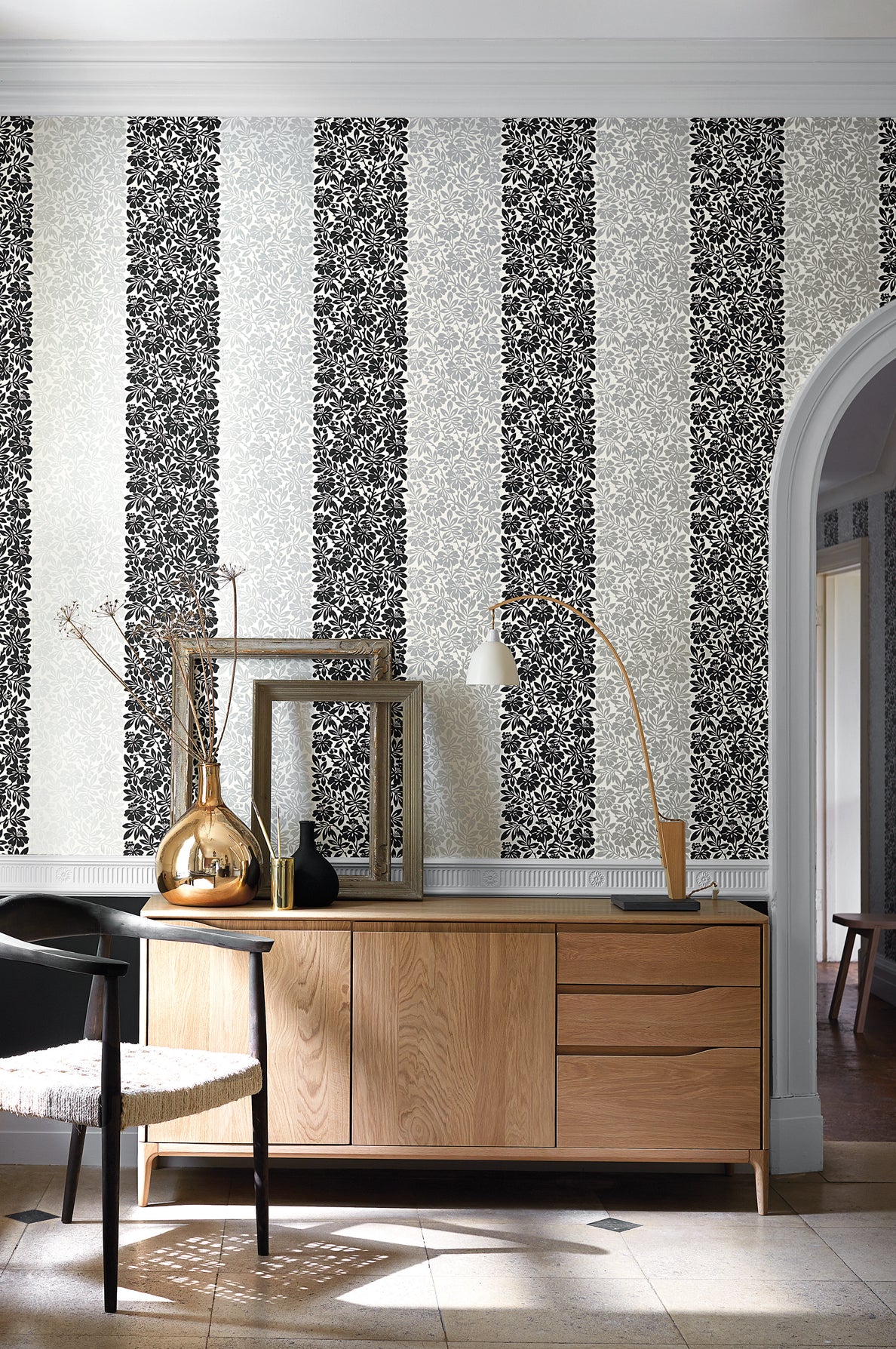 Carlisle Street wallpaper by Little Greene in Metal