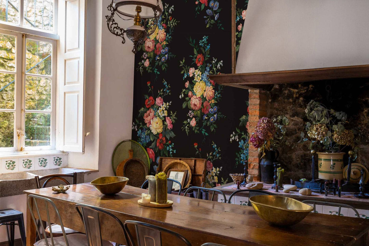 Carmen wallpaper by Coordonné in Azabache, shown in a styled room