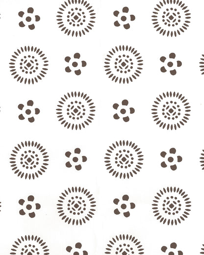 Cecil Brown on Almost White wallpaper by China Seas