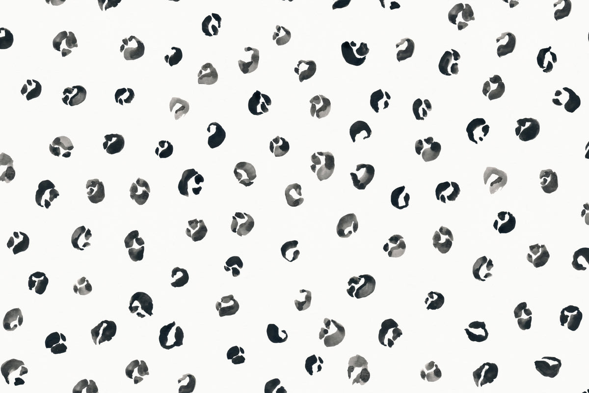 Cleo Black & White wallpaper by Hovia