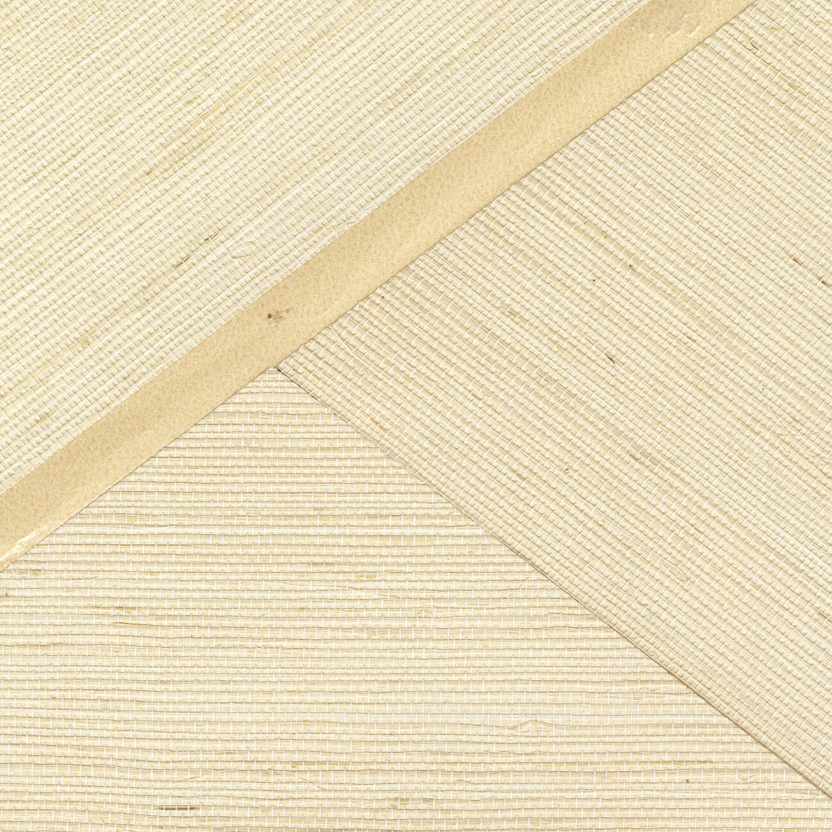 Sisal Strate Wallpaper by CMO Paris in Ivory