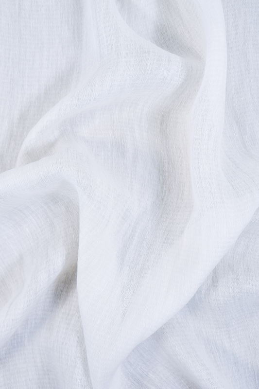 Dania Fabric by James Malone in White (37)