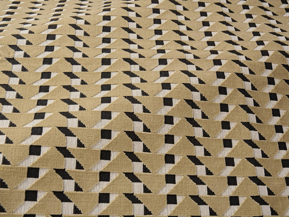 Dimitri Fabric by Pierre Frey in Lin (F3669001)