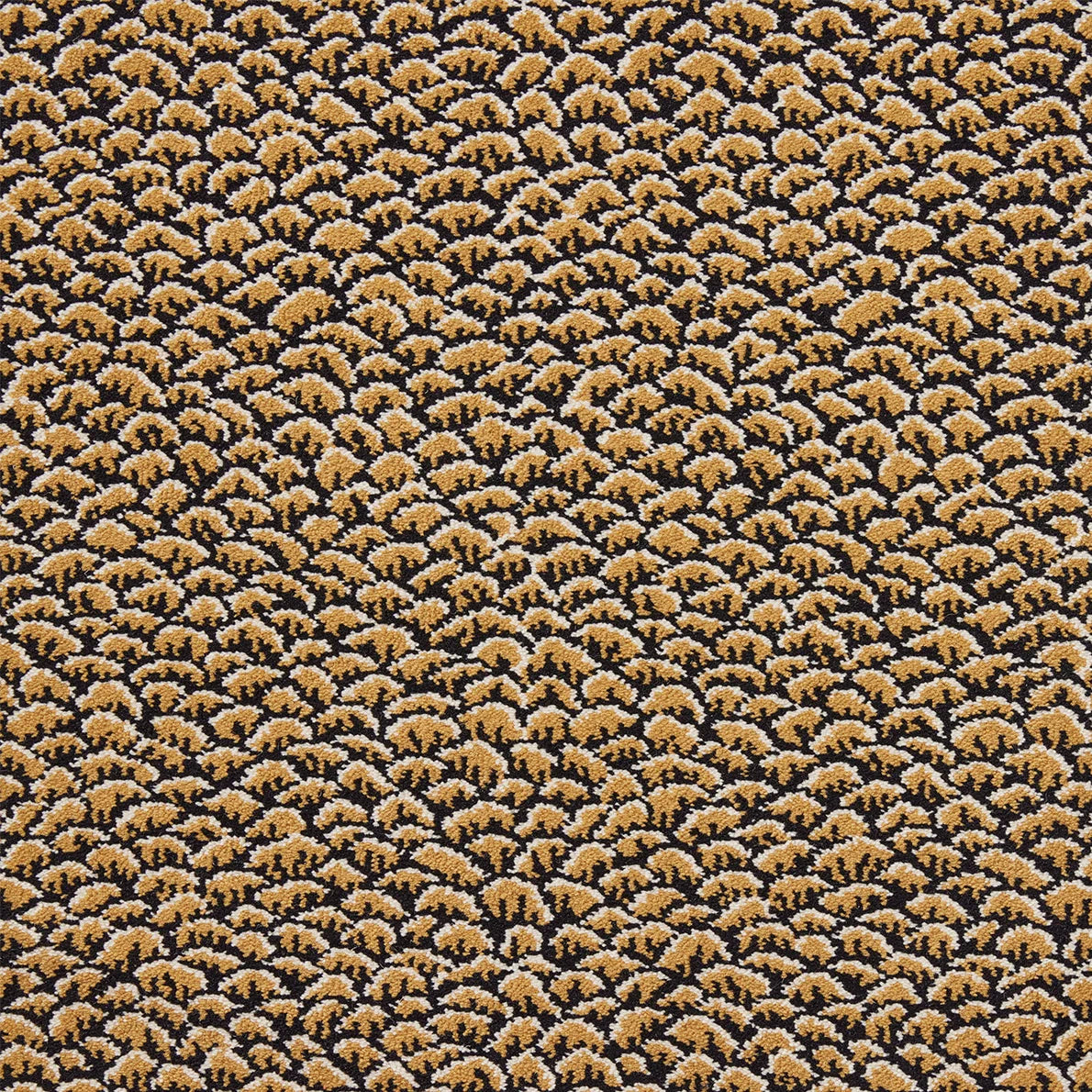 Ecailles Axminster Rug by Braquenié in Noir/Gold (BT129003)