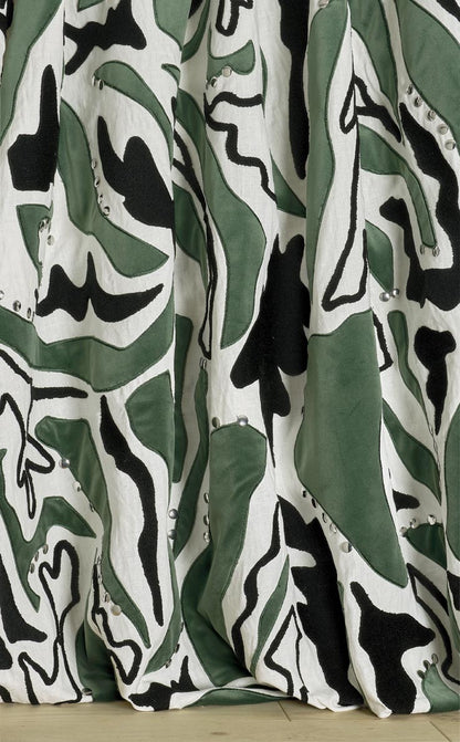 Effets Fabric by Pierre Frey shown in a room setting (view 2)