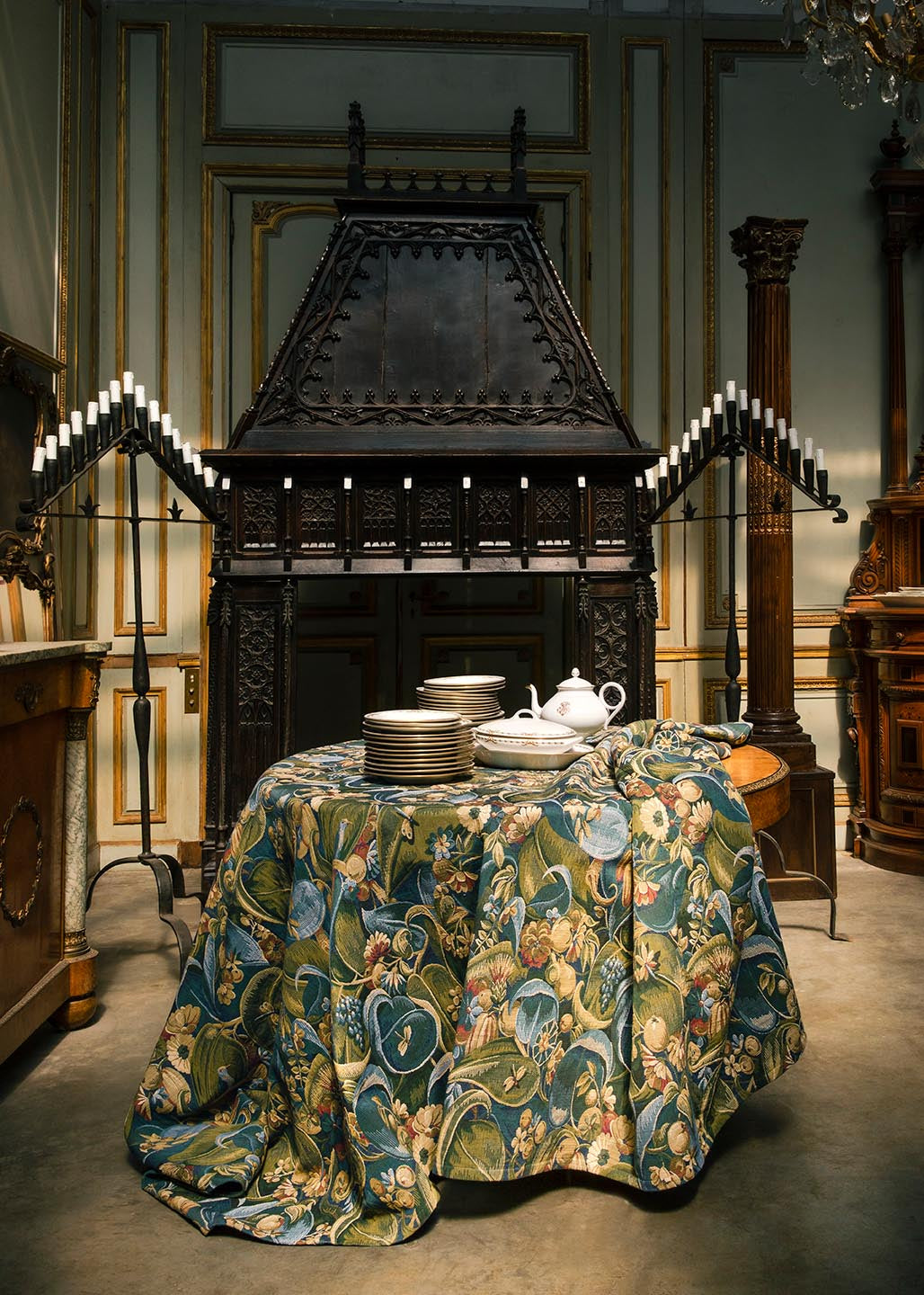 Epernon Fabric by Le Manach shown in a room setting (view 1)