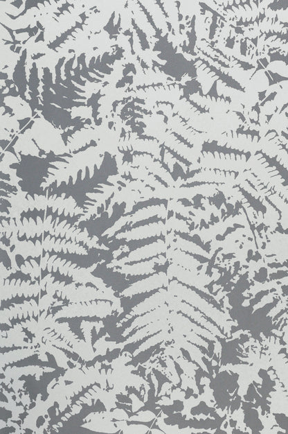 Fern wallpaper by Little Greene in Clearing