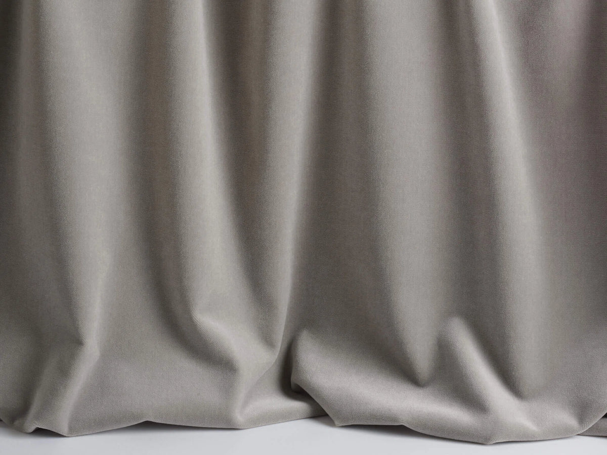 Fine Fabric by Pierre Frey in Fog (F3210004)
