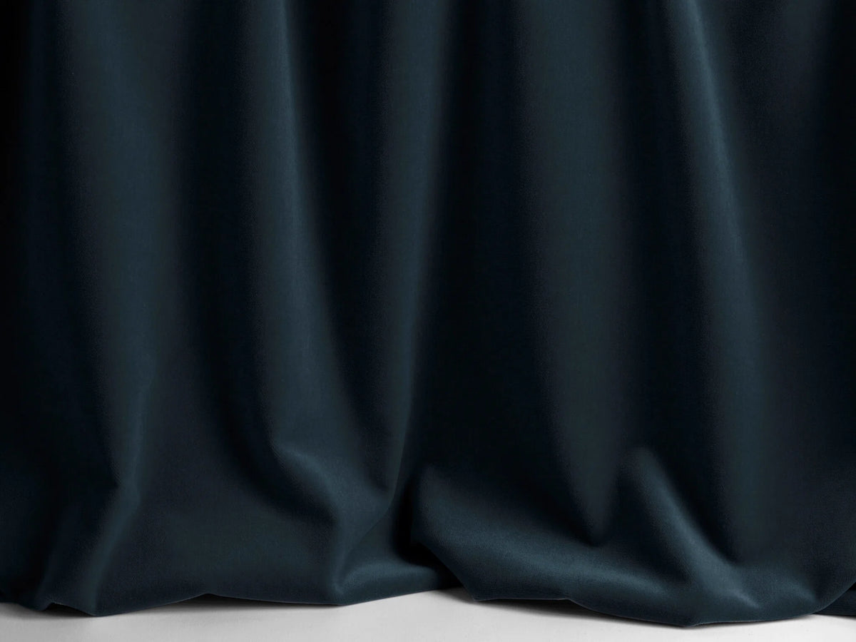 Fine Fabric by Pierre Frey in Méditerranée (F3210018)