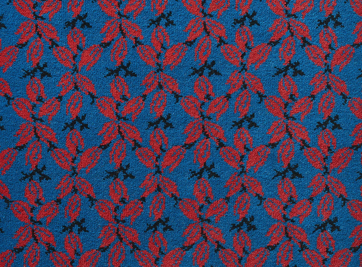 Fleurs Etoilees Rug by Le Manach in Bleu (LT102001)