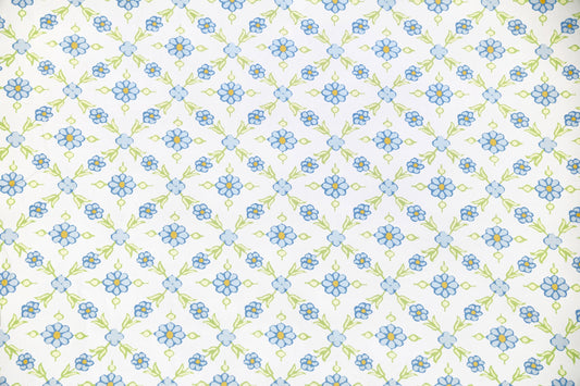 Genevieve Wallpaper by Betsy Textiles in Azur & Kiwi