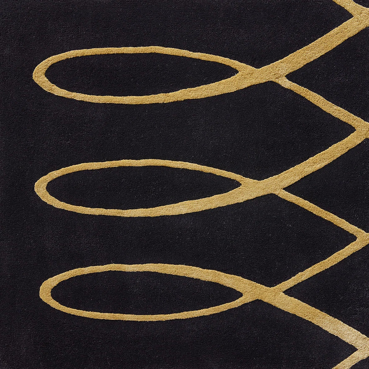 Gotham Tuft Rug by Pierre Frey in Noir/Gold (FT279001)
