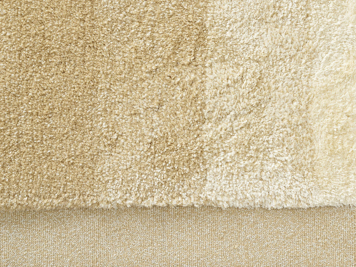 Gunta Rug by Pierre Frey in Crème (FT257001)