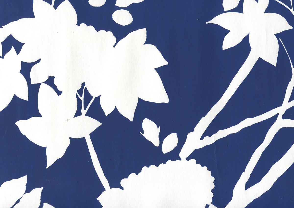 Happy Garden Background Navy on White wallpaper by Quadrille