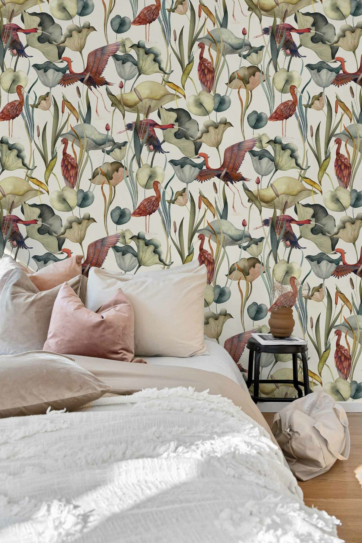 Humedales wallpaper by Coordonné in Algodón, shown in a styled room