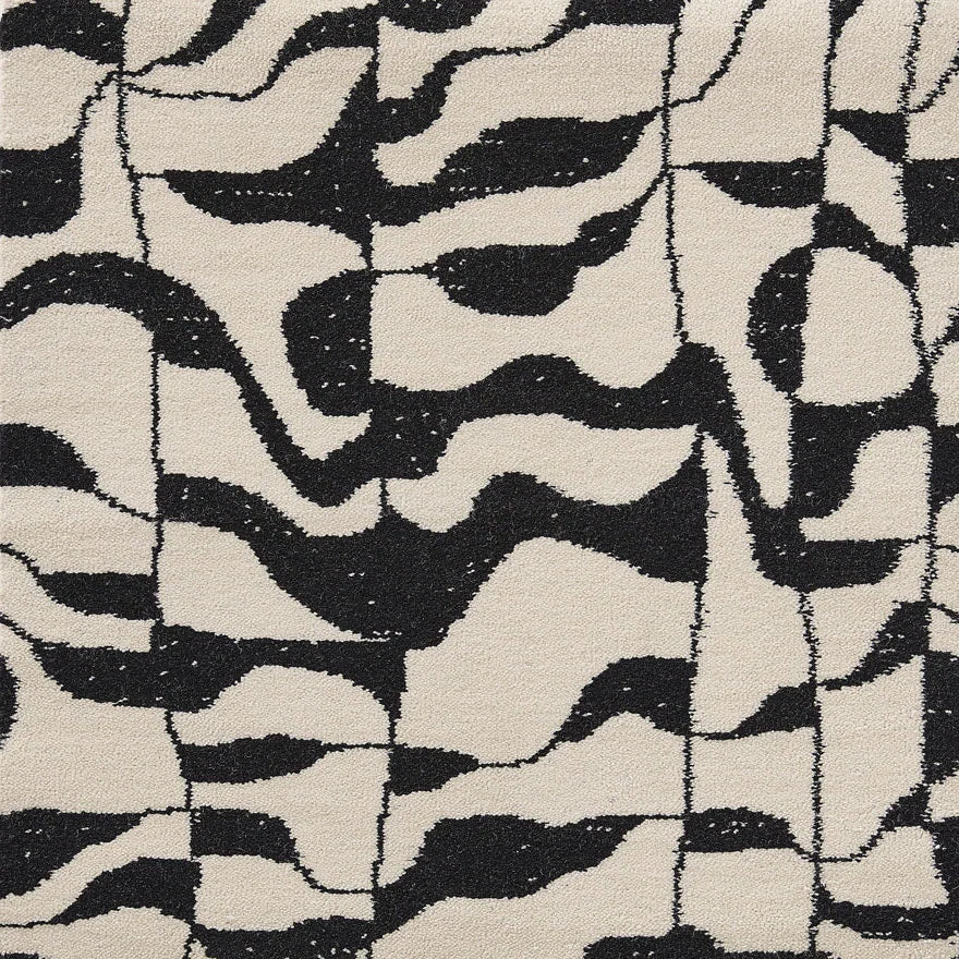La Source Rug by Pierre Frey in Noir/Blanc (FT494001)