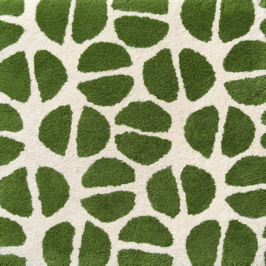 Les Noix Rug by Le Manach in Vert (LT107001)