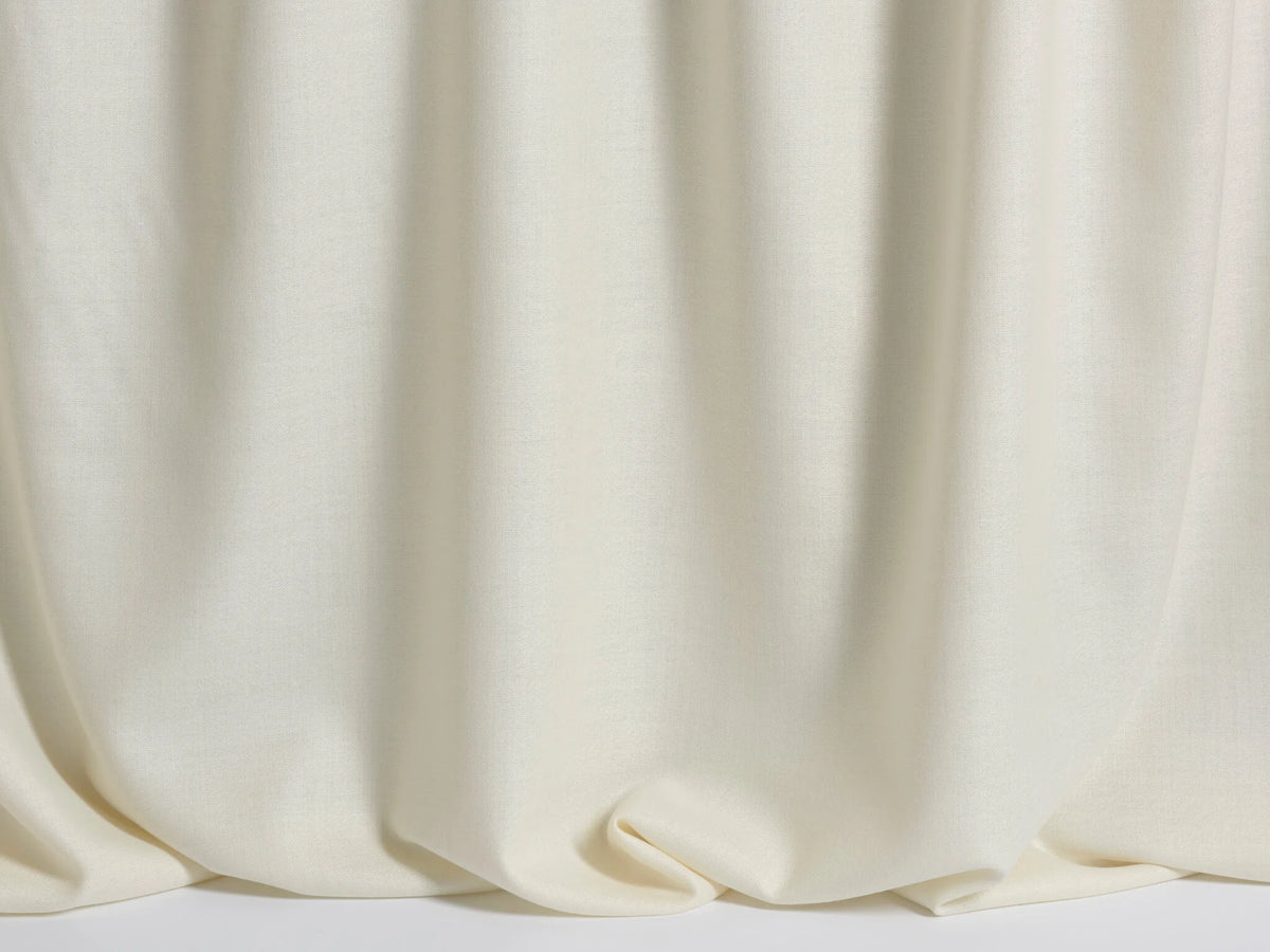 Linette Fabric by Pierre Frey in Crème (F3200001)