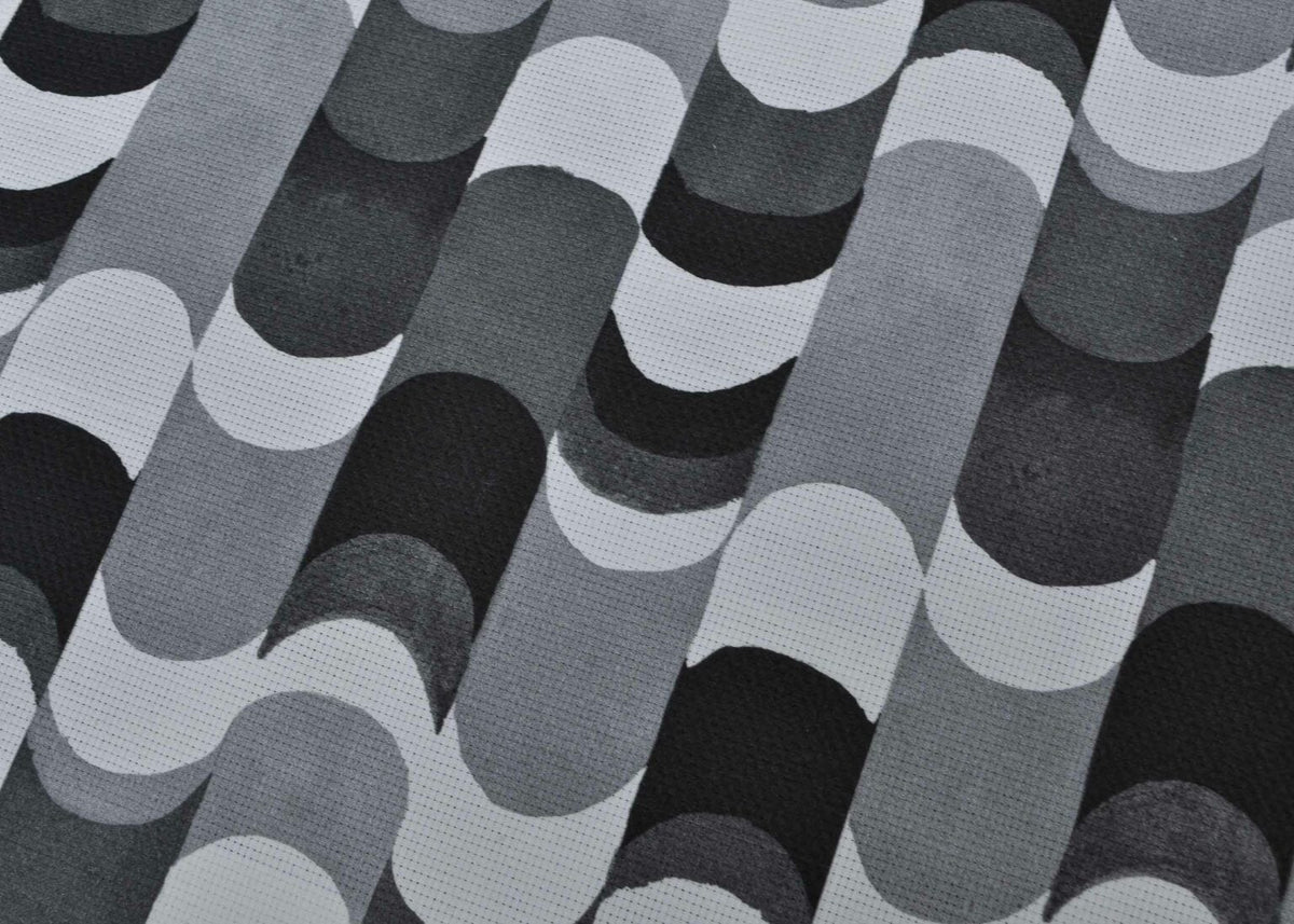 Maraca fabric by Coordonné in Pizarra, shown in a styled room