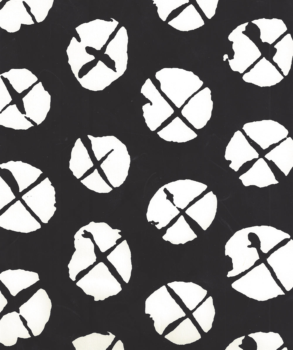 Obi II Reverse Black on Almost White wallpaper by China Seas