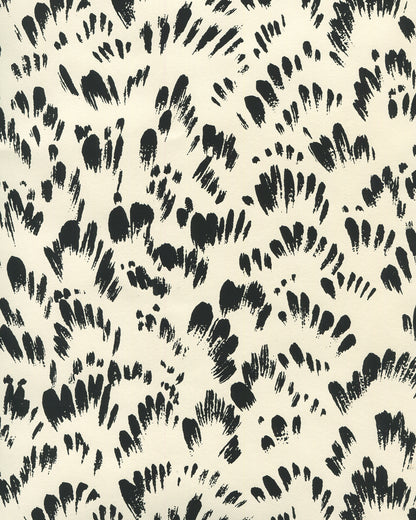Passy II Black on Off White wallpaper by China Seas