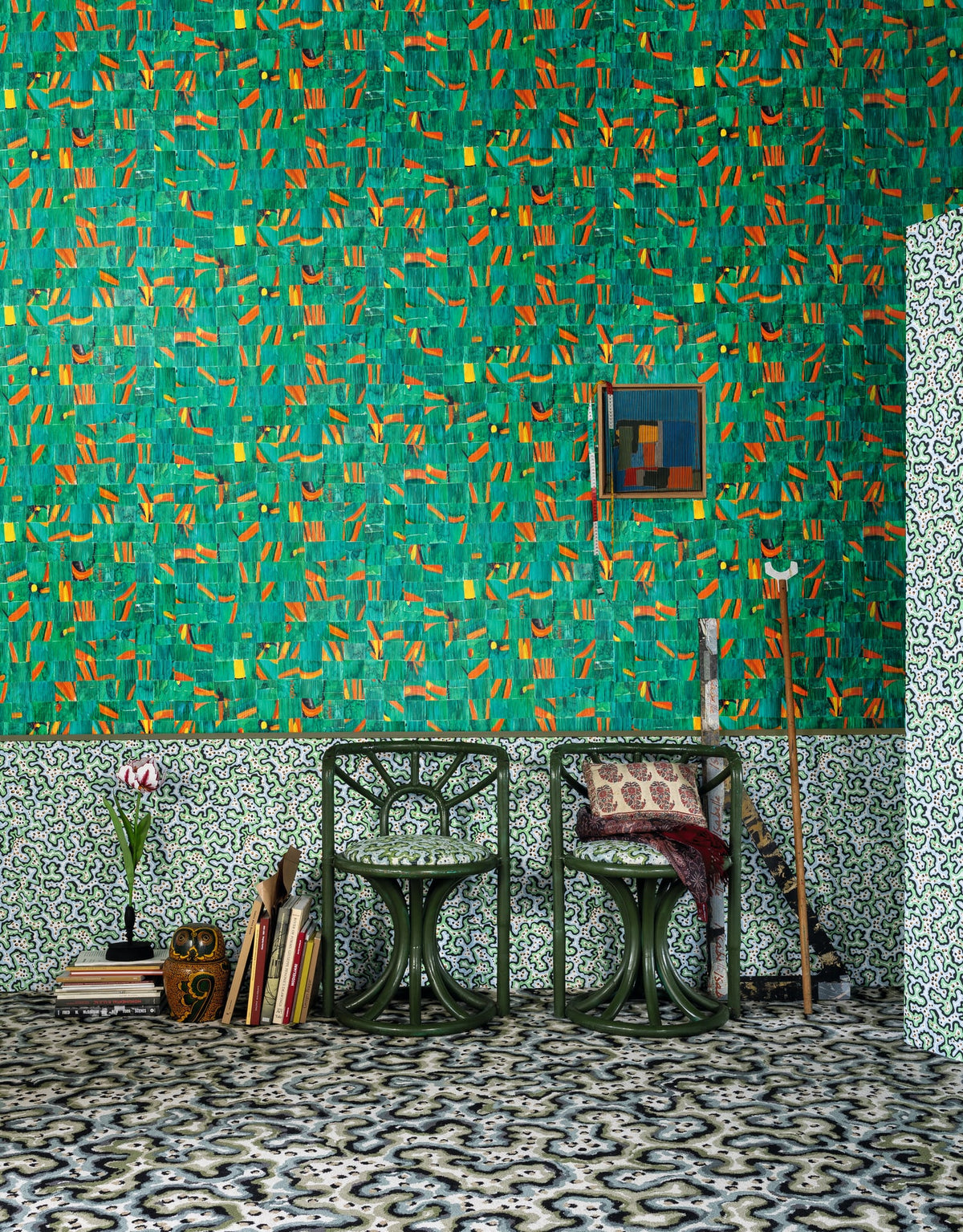 Plisse Plumes Wallpaper by Pierre Frey shown in a room setting (view 1)