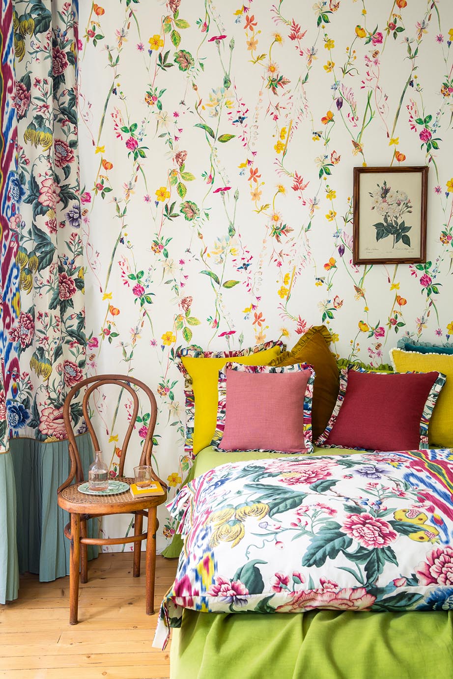 Pollen Wallpaper by Pierre Frey shown in a room setting (view 1)