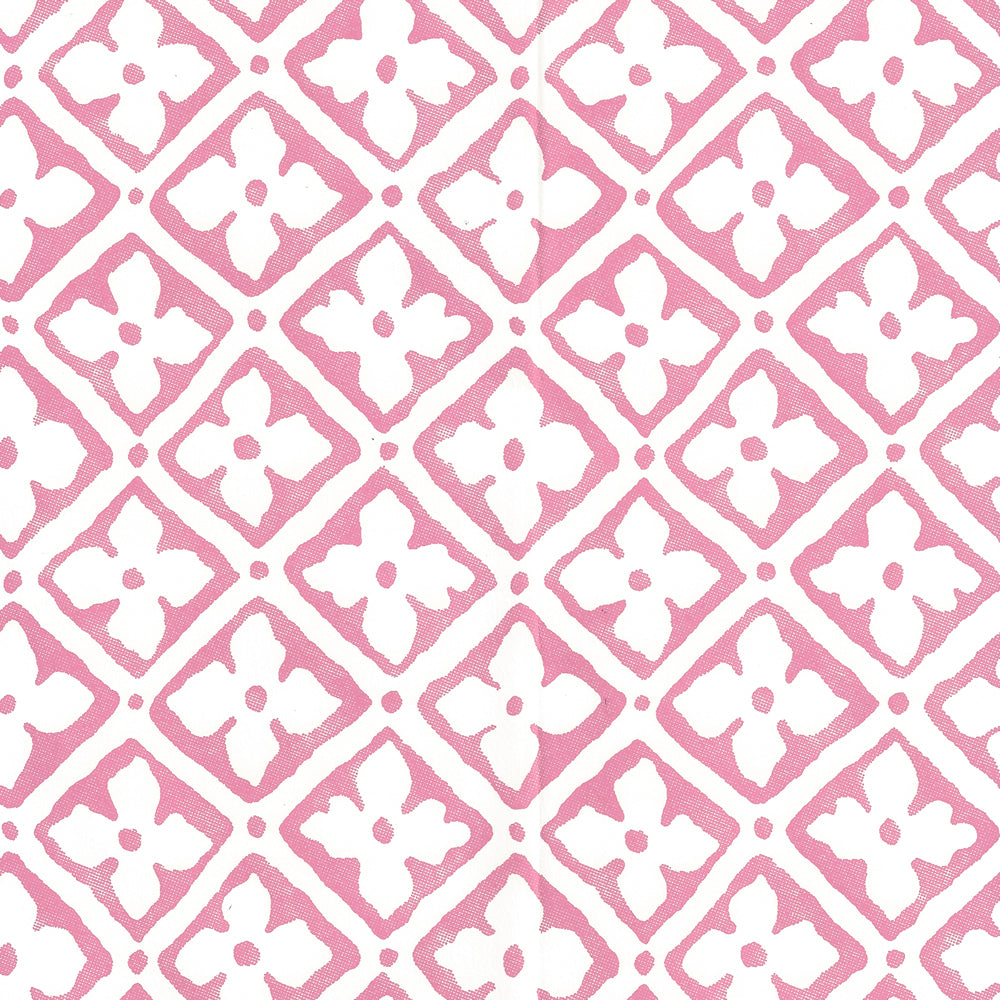 Puccini Pink on Almost White wallpaper by Quadrille