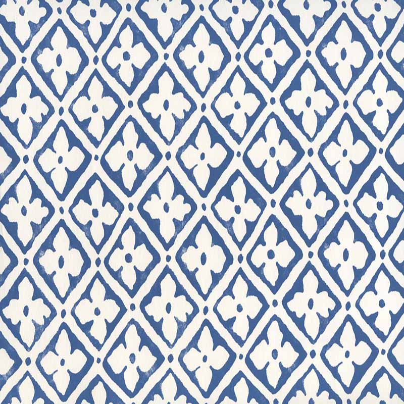 Puccini New Navy on Almost White wallpaper by Quadrille