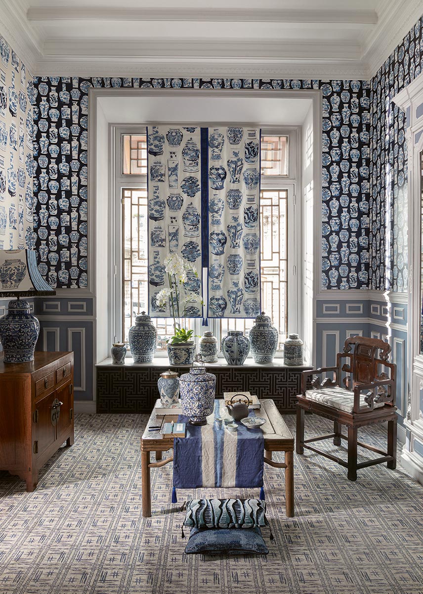 Qinghua Petit Wallpaper by Pierre Frey shown in a room setting (view 2)