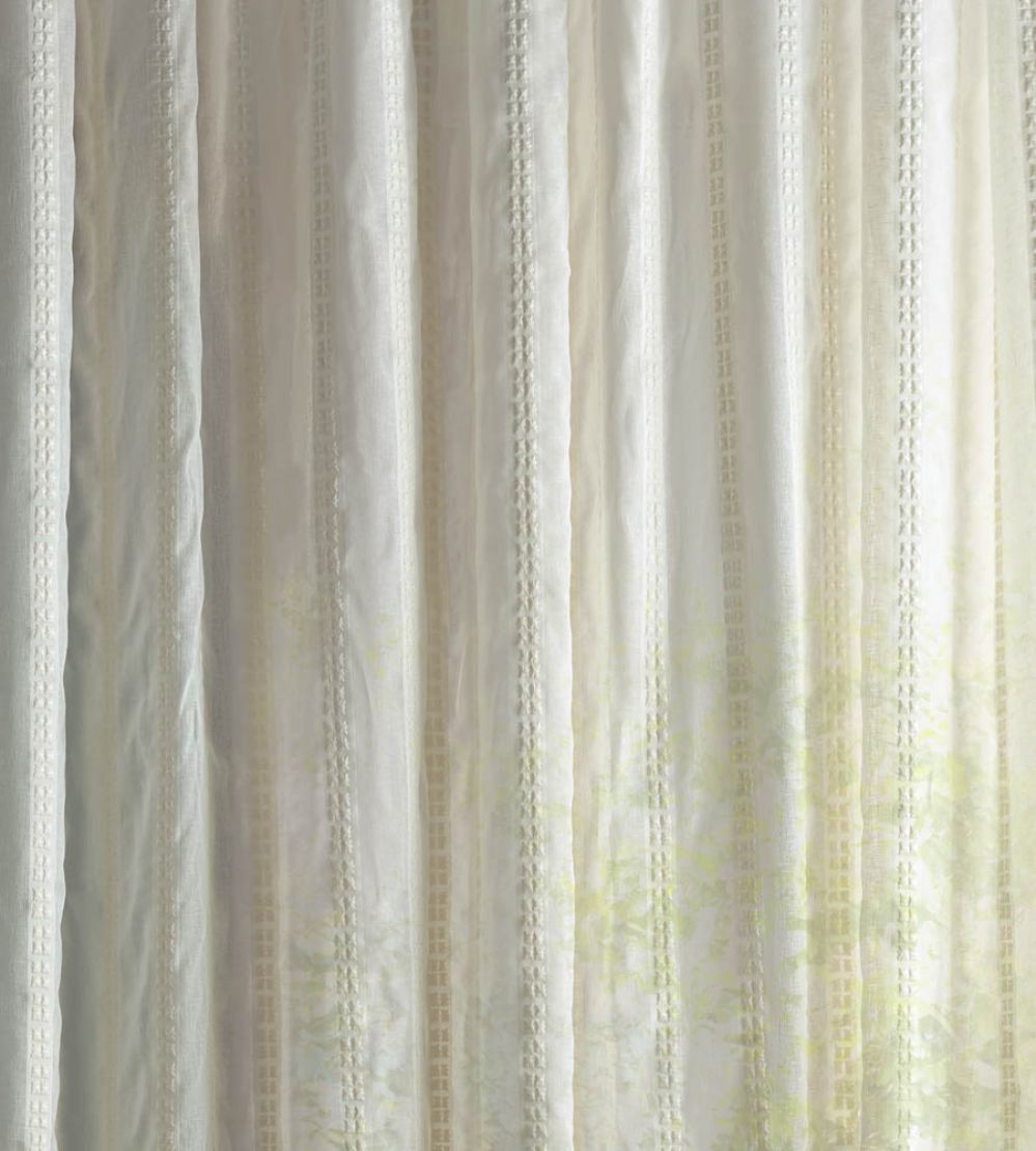 Rafferty Fabric by Sanderson Seaspray White