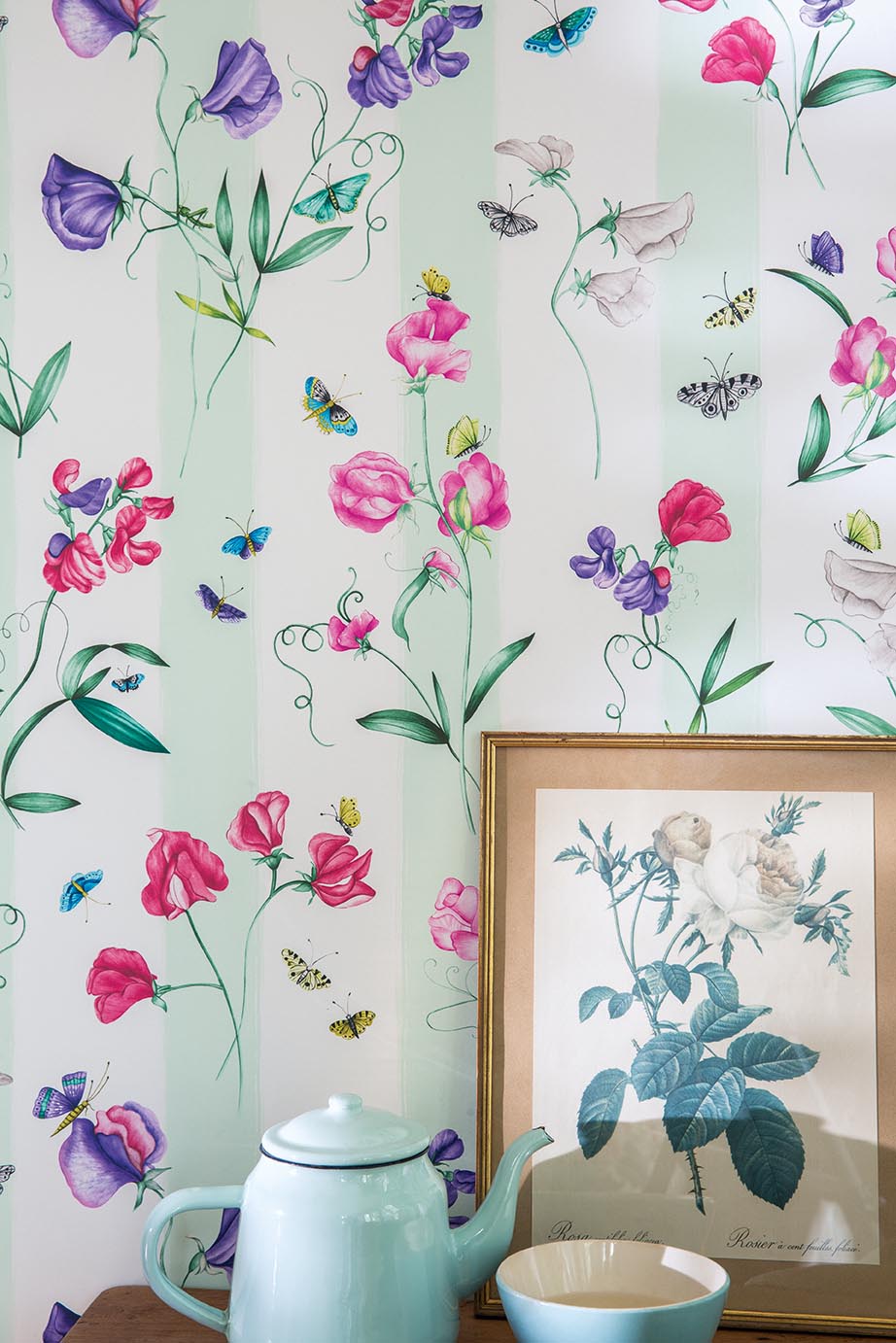 Rayure les Pois de Senteur Wallpaper by Pierre Frey shown in a room setting (view 1)
