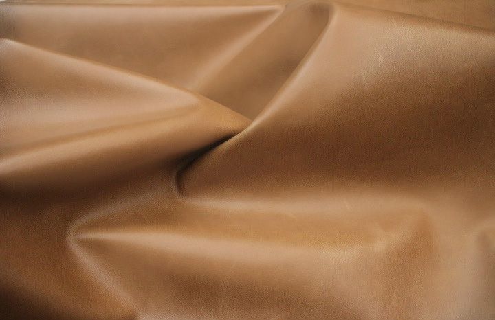 TRH-L1123 Leather