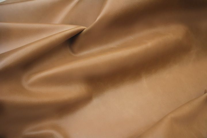 TRH-L1123 Leather
