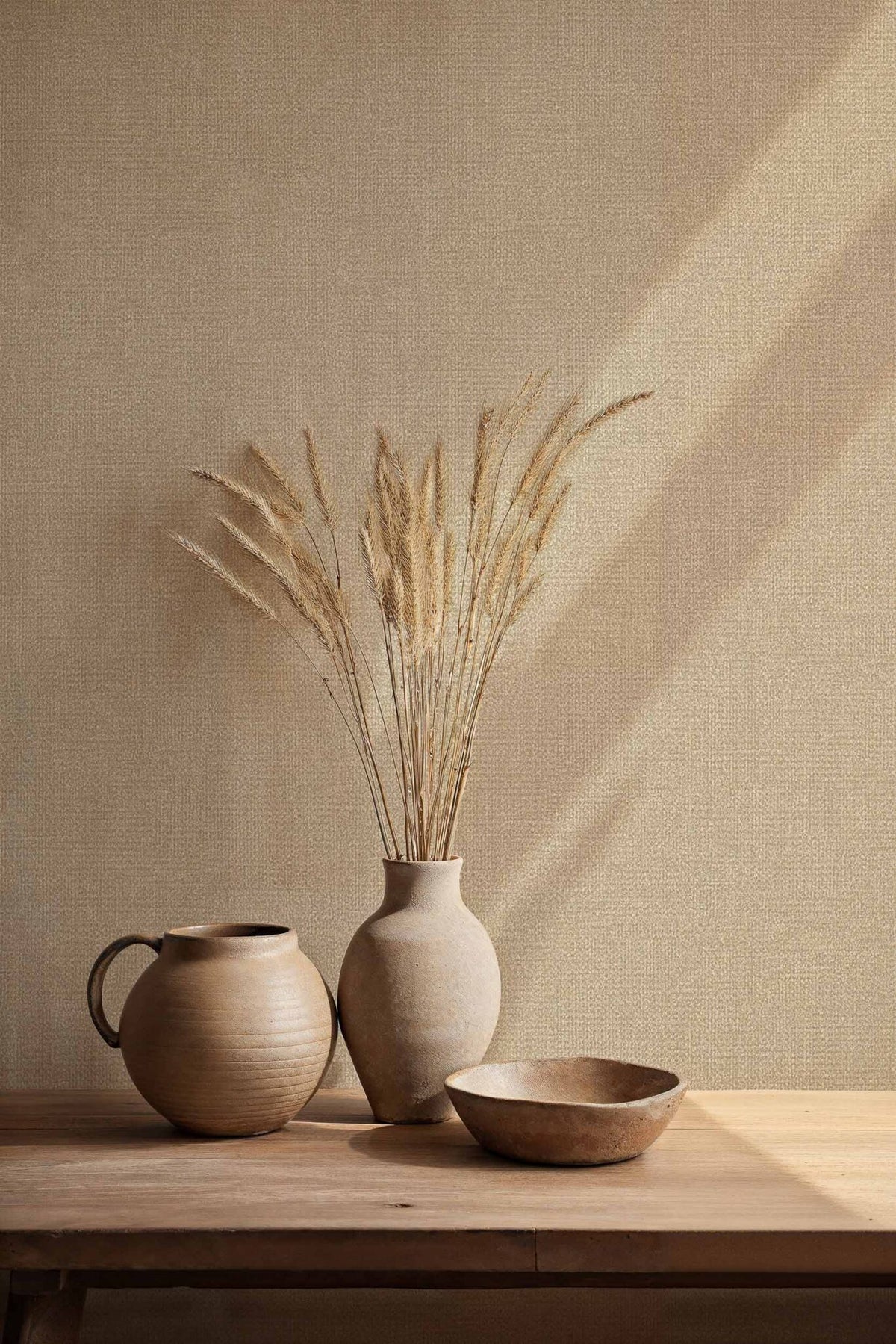 Sastre wallpaper by Coordonné in 22, shown in a styled room