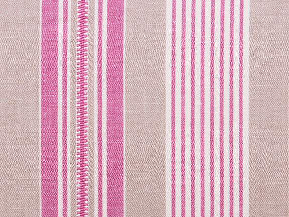 South Creake Fabric by Nicole Fabre in Rose