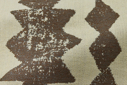 Talisman Fabric by Le Manach in Talisman B68/B93 (L5094_TALISMAN_B68_B93_FE)