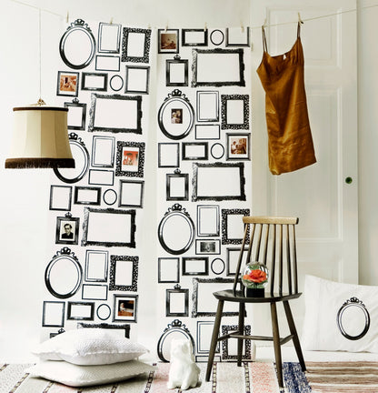 The Family Wallpaper by Studio Lisa Bengtsson in Original, room view