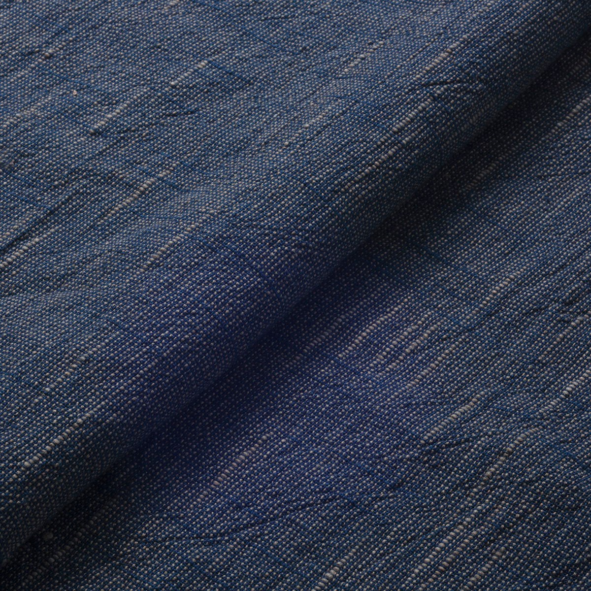 The ReBorn House TRH5807 Fushi Shimofuri Thick Indigo Chambray in Ai Marbled Indigo, colorway TRH5807.A, flat fabric swatch