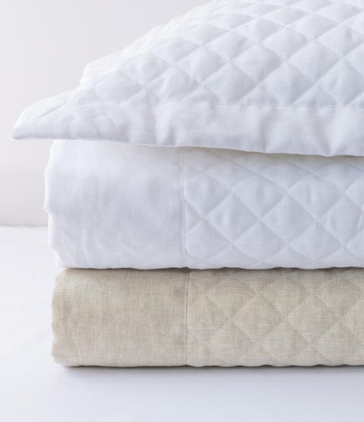 Hudson Linen Quilted Coverlet