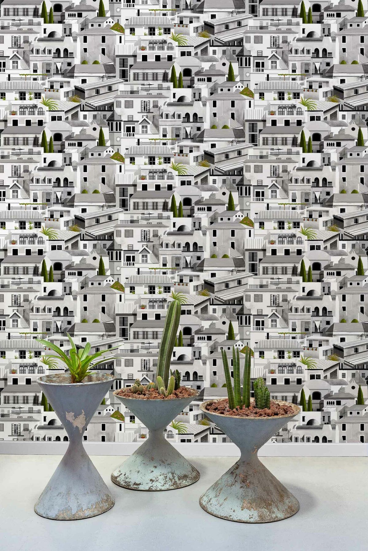 Valldemossa wallpaper by Coordonné in Night, shown in a styled room